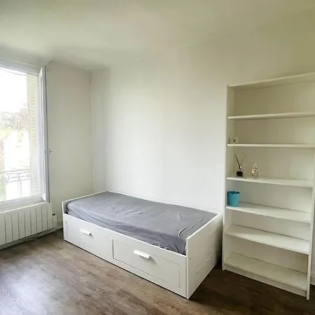 Studio A St Cloud Pres De Paris Saint-Cloud Buitenkant foto